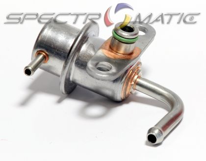 FR1689  fuel pressure regulator F000 DR9 007  412202690R  FP10348  SUZUKI  15610 64G00 000  15610-64G00